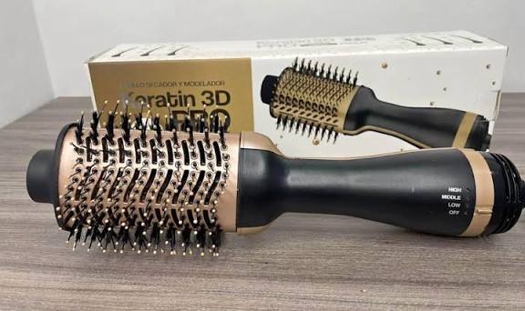CEPILLO SECADOR KERATINA - DistriQuilla